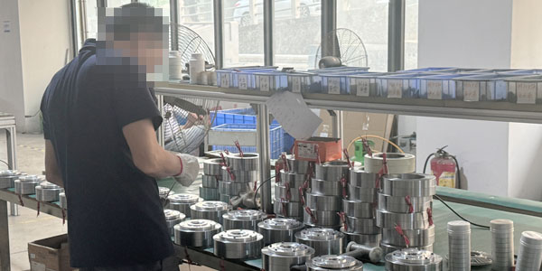 断电刹车器可以用模切机有何不解吗