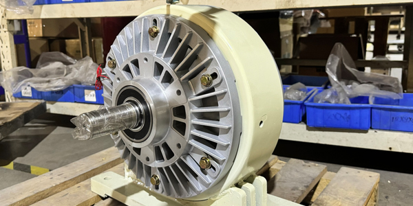 磁粉离合器在高温工业中的表现如何？