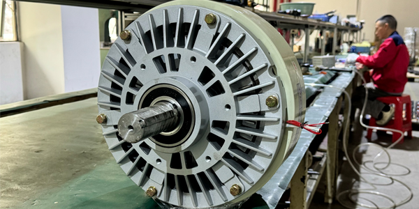 如何选择高质量的印刷同收卷磁粉离合器定制厂家？